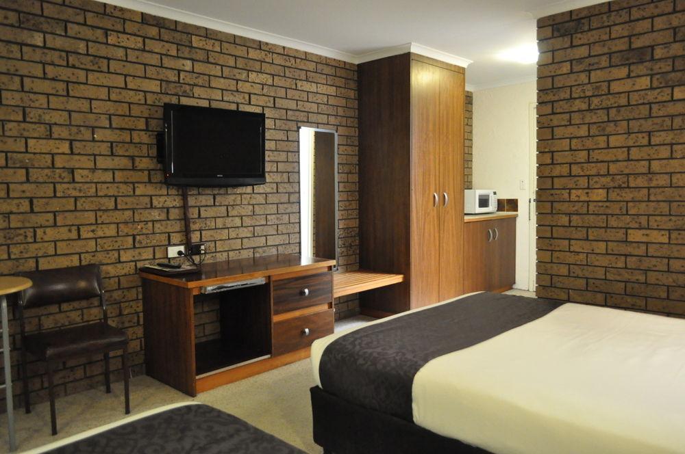 Albury Burvale Motor Inn Экстерьер фото