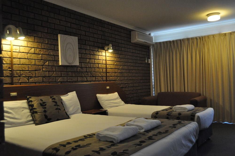 Albury Burvale Motor Inn Экстерьер фото