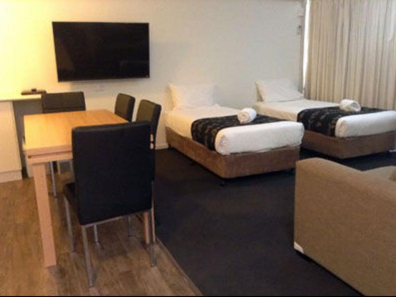 Albury Burvale Motor Inn Экстерьер фото