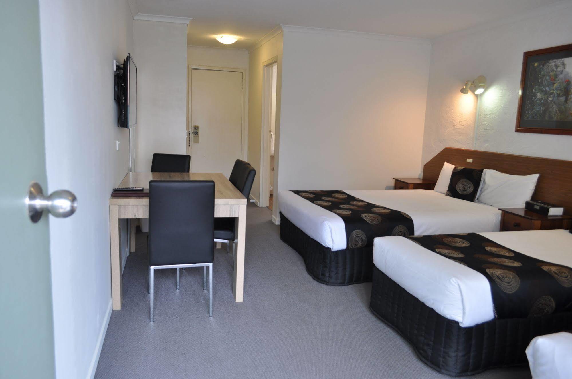 Albury Burvale Motor Inn Экстерьер фото