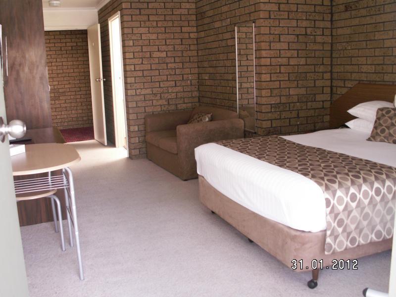 Albury Burvale Motor Inn Экстерьер фото